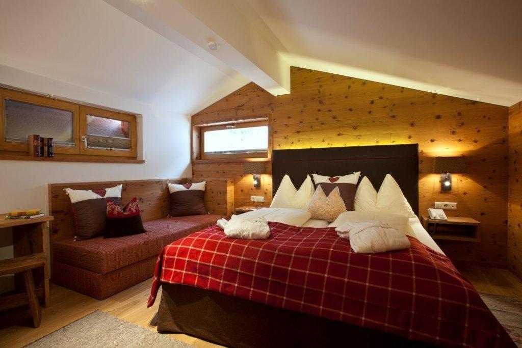 Sonnenseite Filzmoos Apartment Bagian luar foto